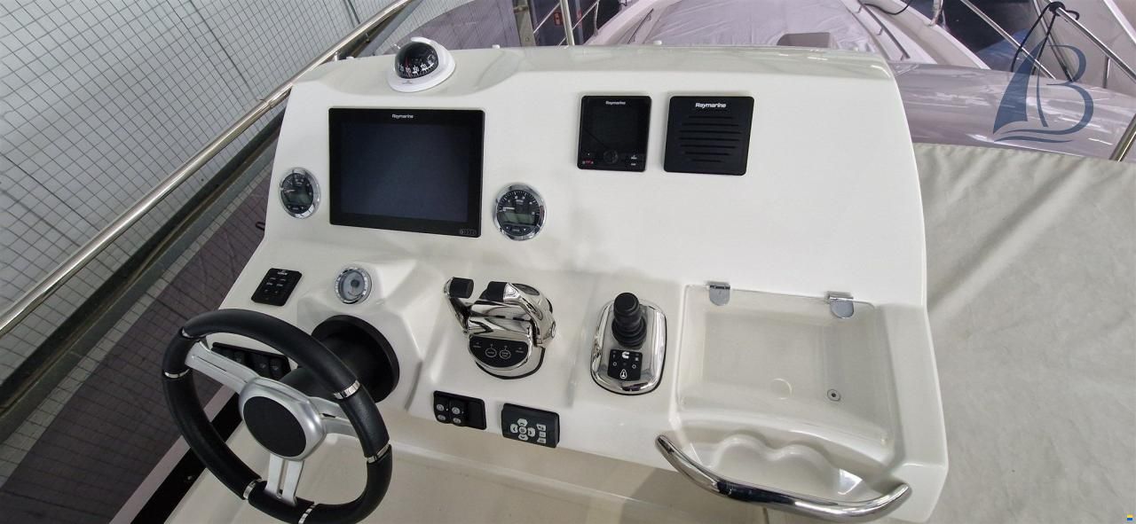 Prestige 420 Fly