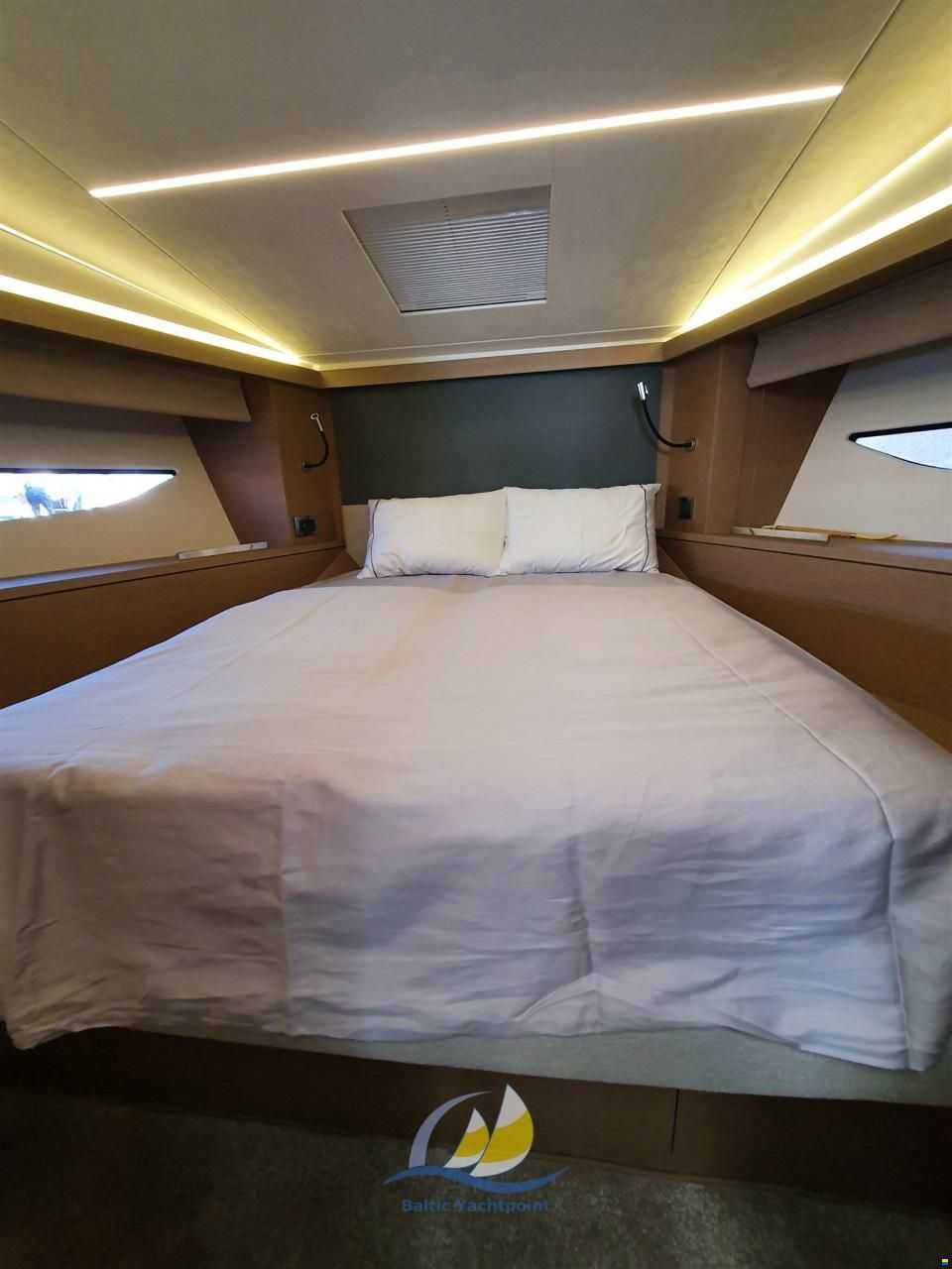 Prestige 420 Fly