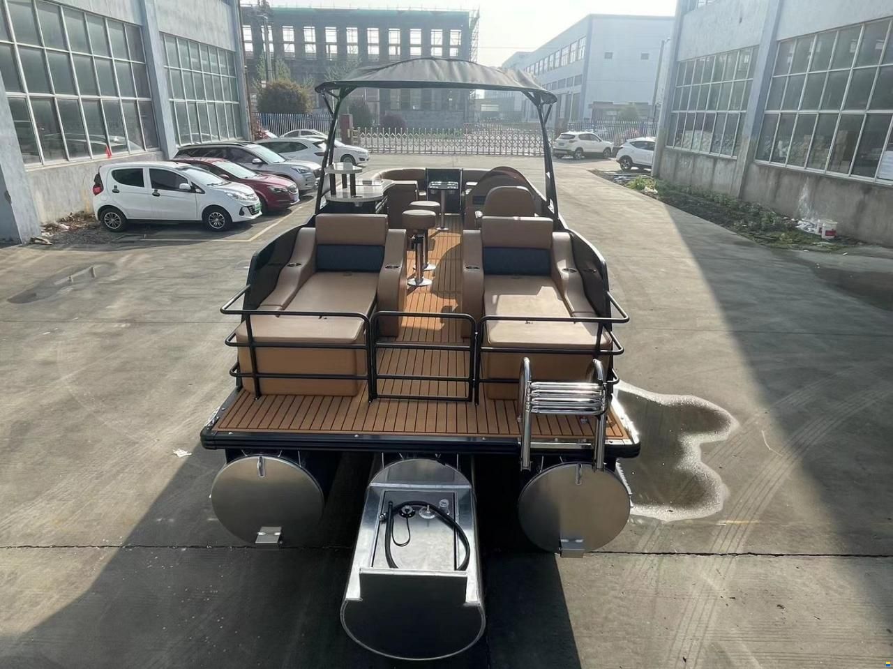 Alaska Pontoon Rover Sap 750