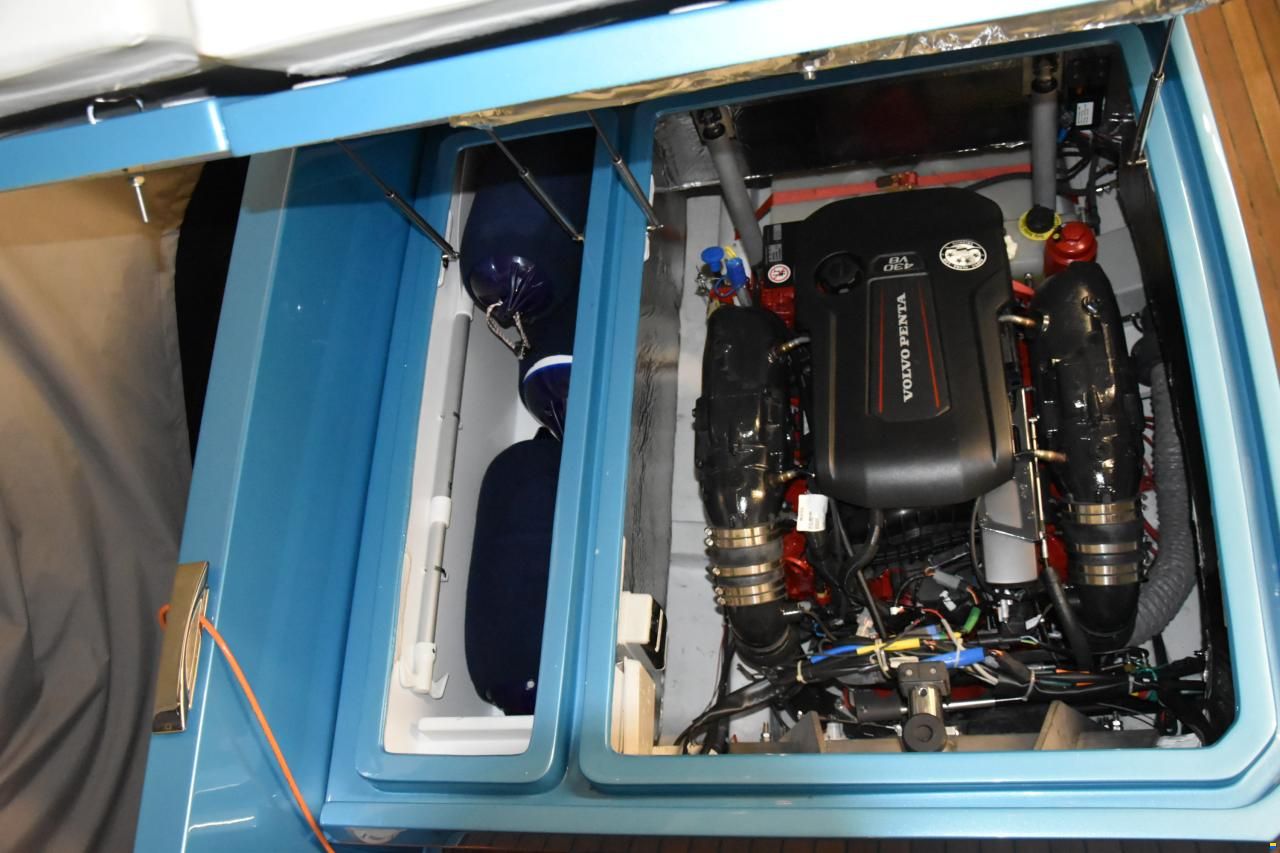 Ganz Boats Ovation 7.6 Open