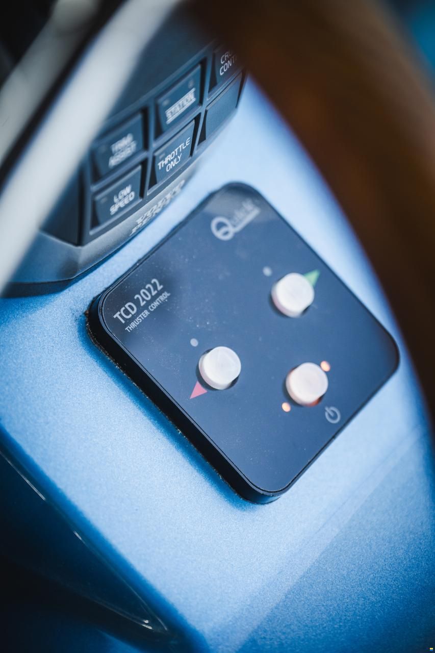 Ganz Boats Ovation 7.6 Open