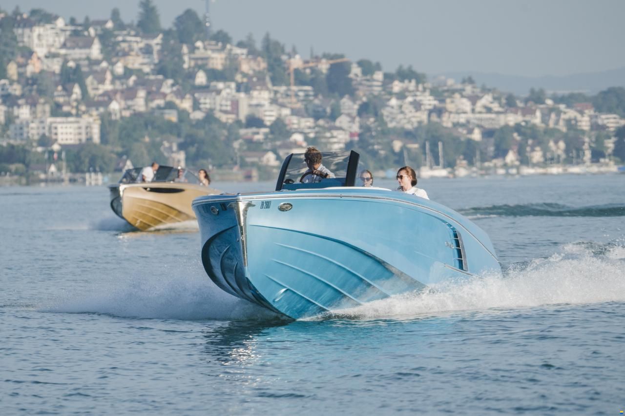 Ganz Boats Ovation 7.6 Open