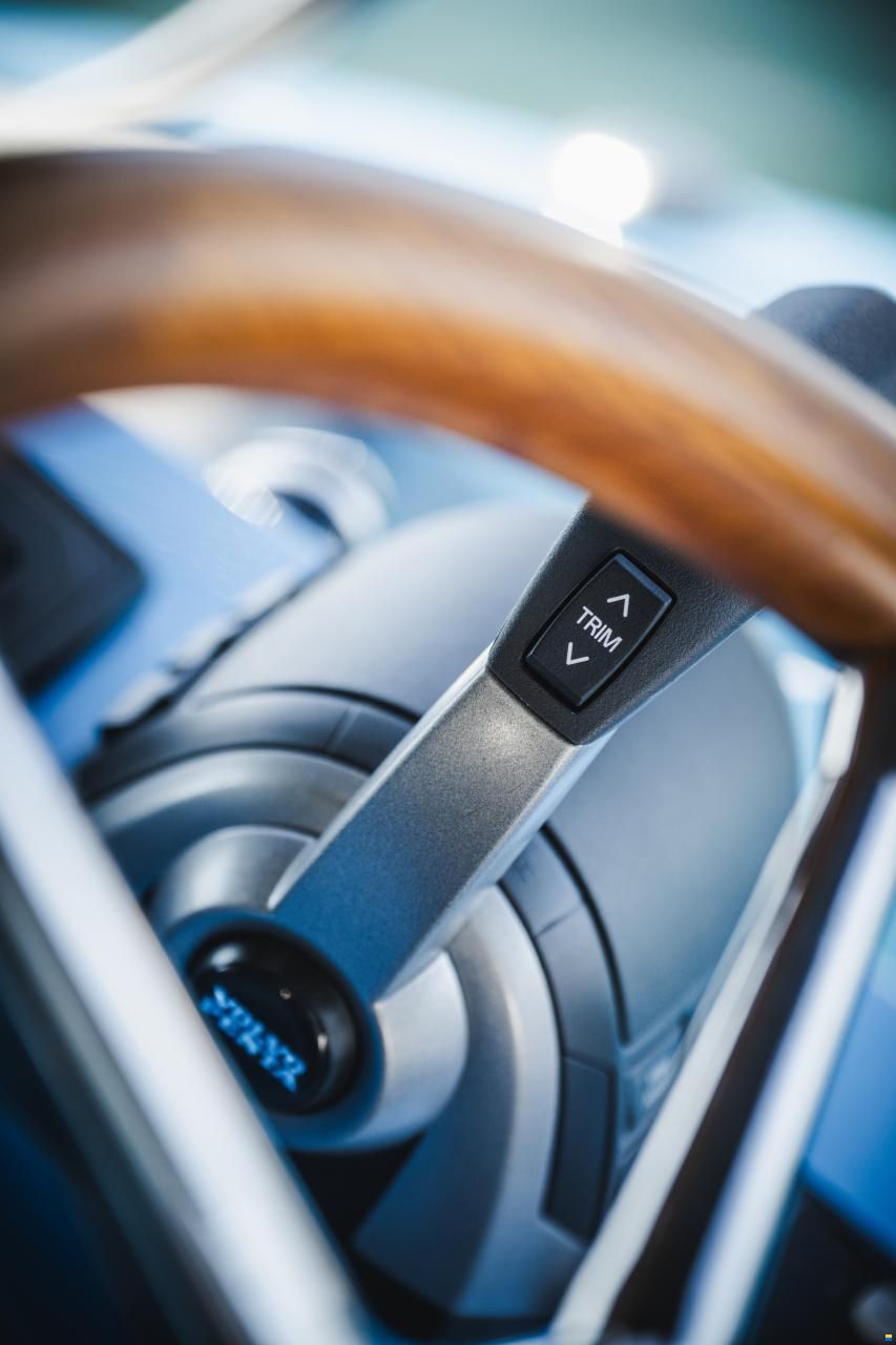 Ganz Boats Ovation 7.6 Open