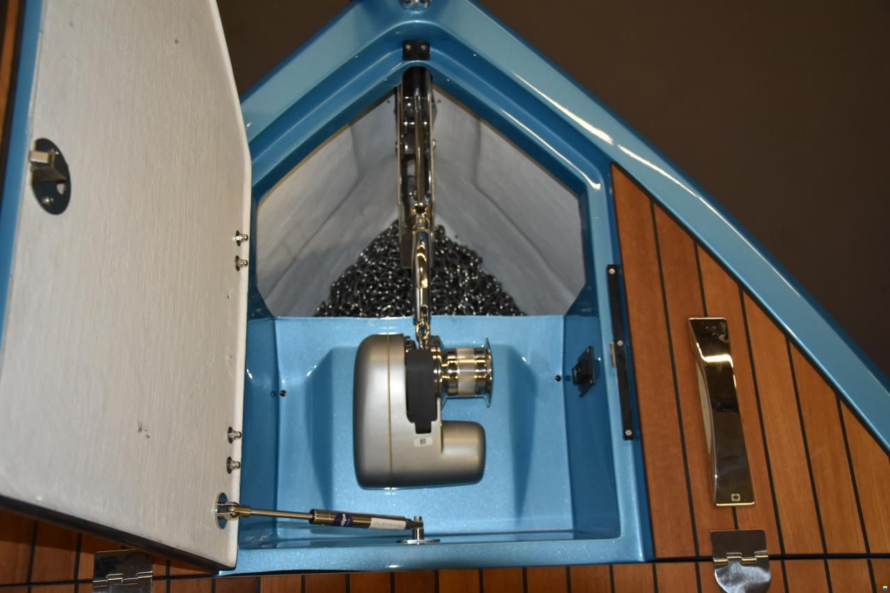 Ganz Boats Ovation 7.6 Open