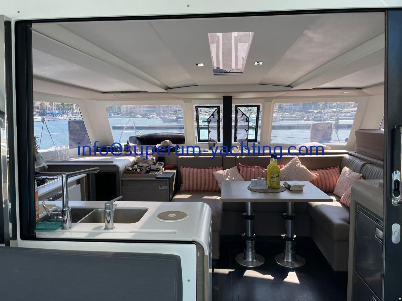 Fountaine Pajot Isla 40