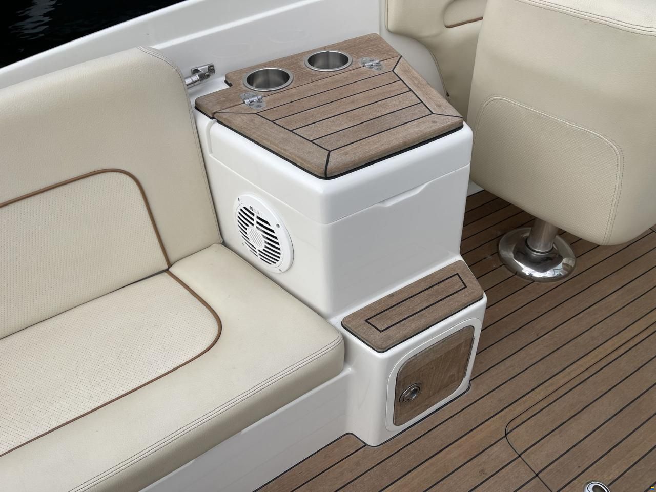 Chris Craft Corsair 25 Heritage Edition