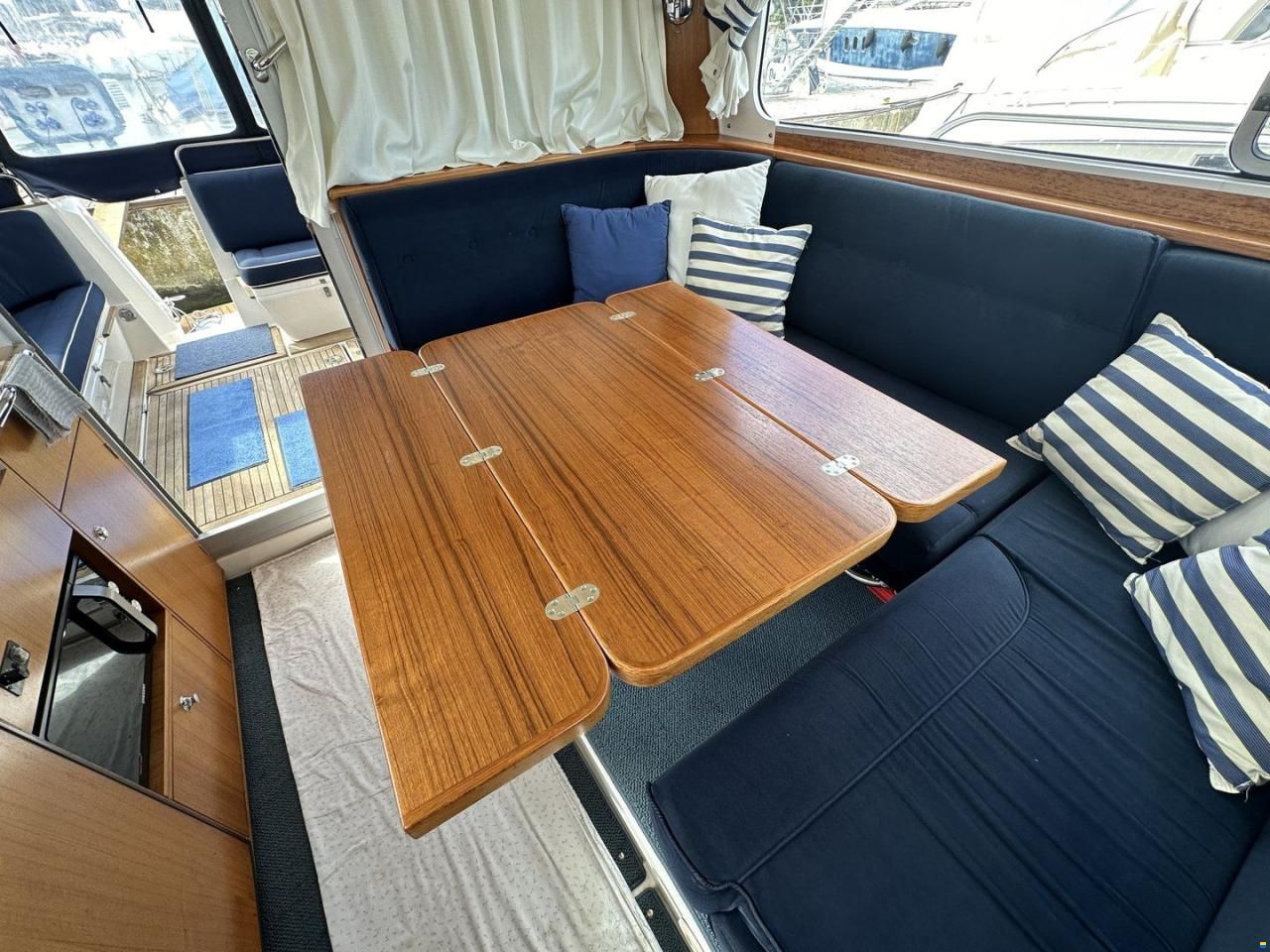 NIMBUS BOATS NIMBUS 380 COUPE