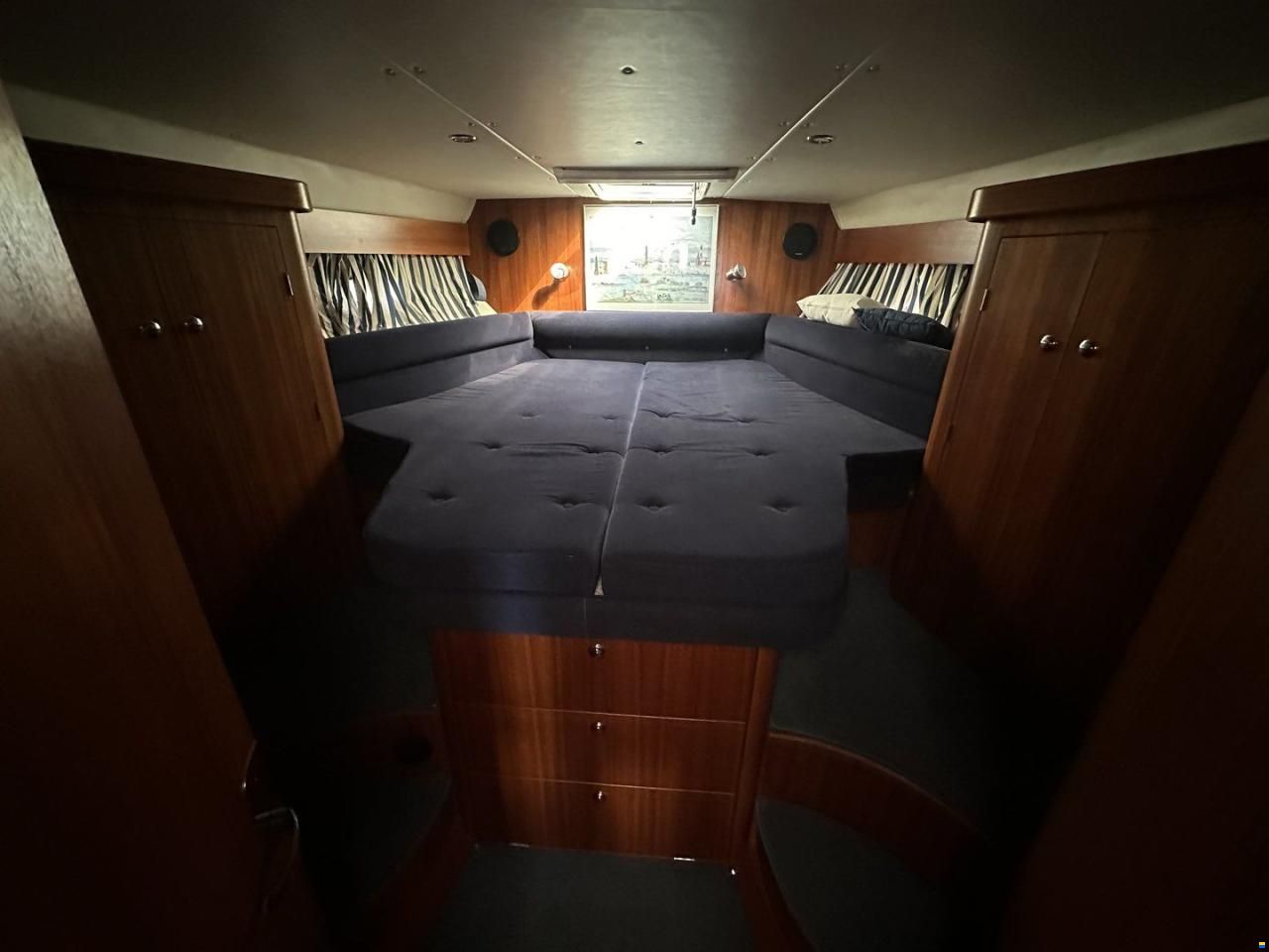 NIMBUS BOATS NIMBUS 380 COUPE