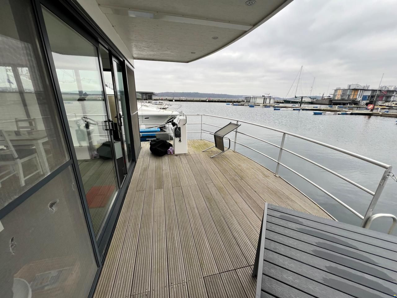 Hausboot Floting Home 44