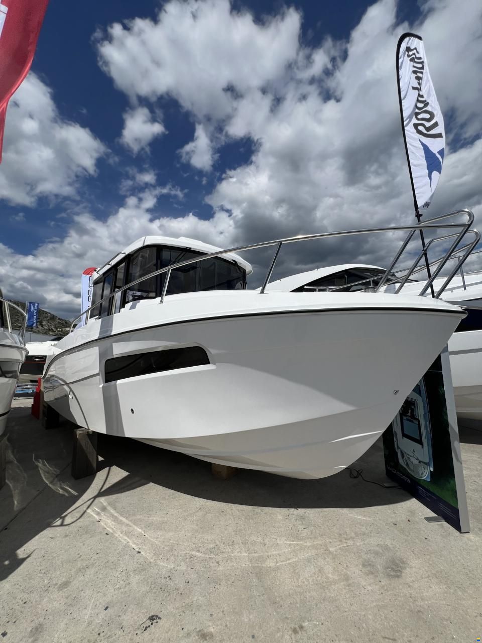 Rodman 890 Ventura HT
