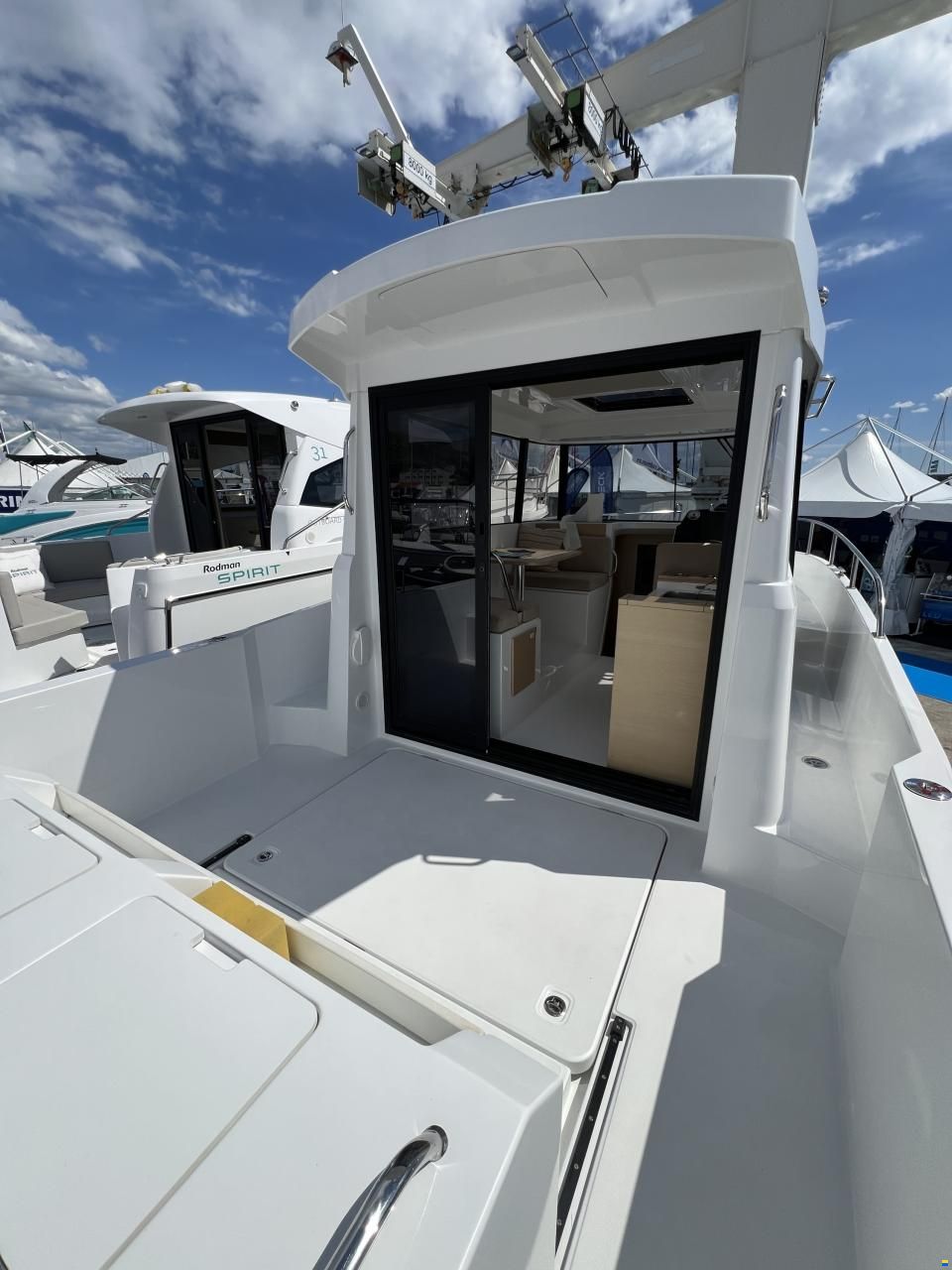 Rodman 890 Ventura HT