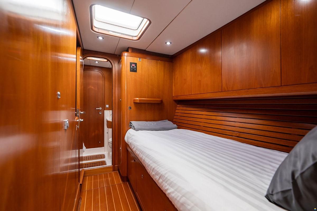 Nautors Swan 70