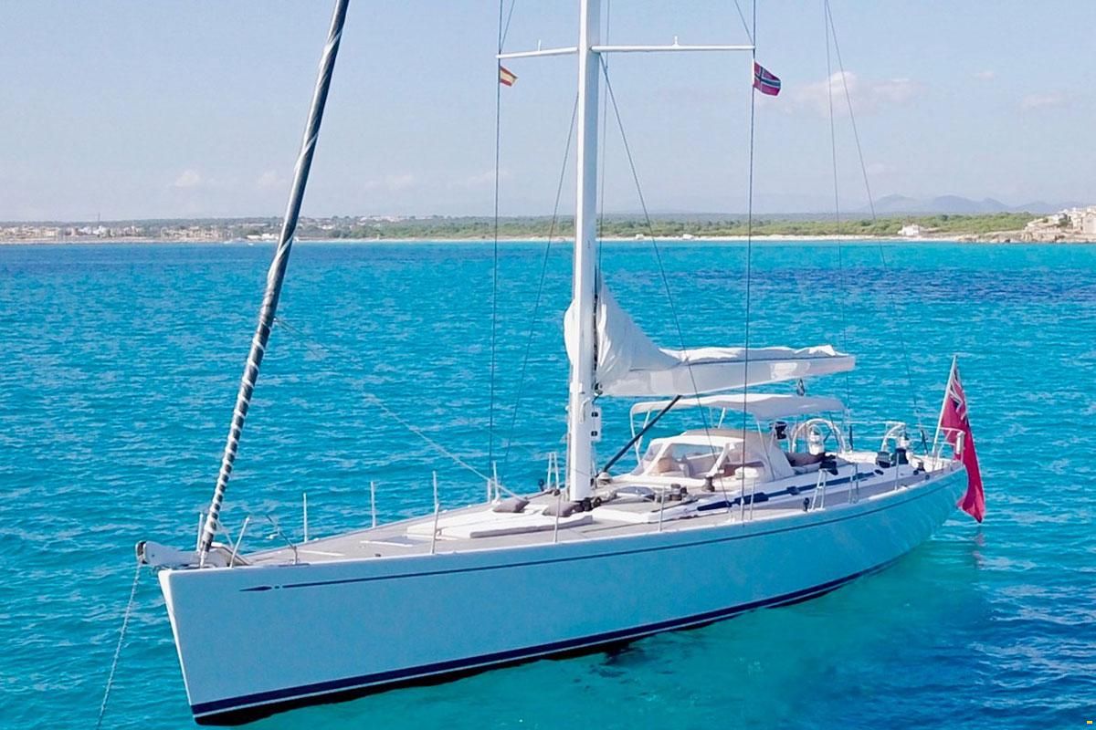 Nautors Swan 70