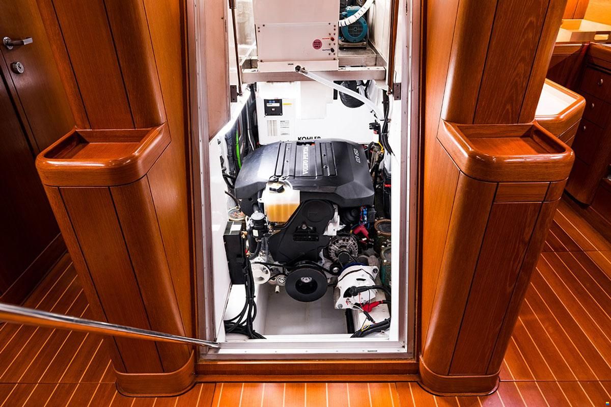 Nautors Swan 70