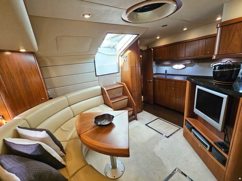Sunseeker Portofino 47