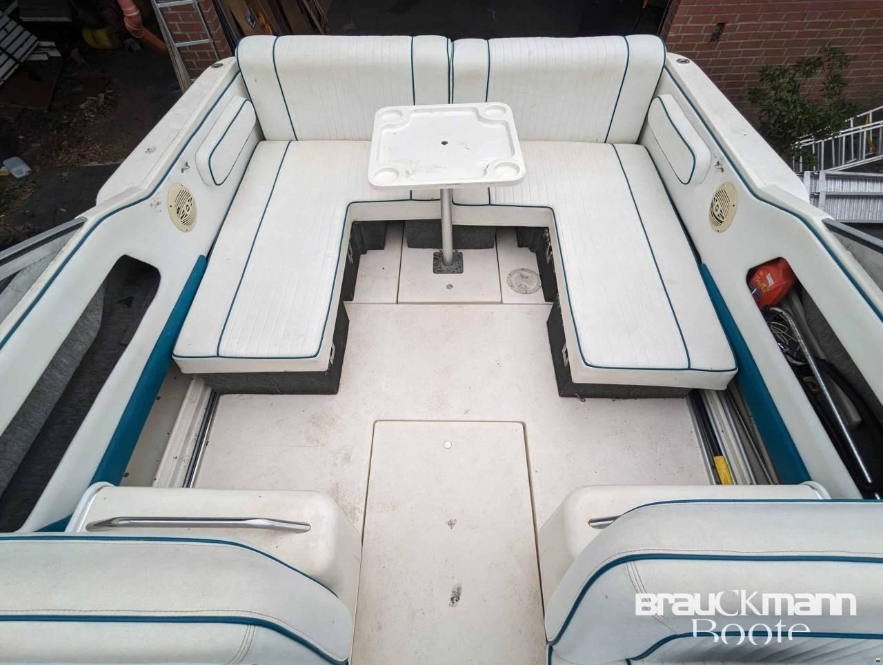 Sea Ray 270 Weekender