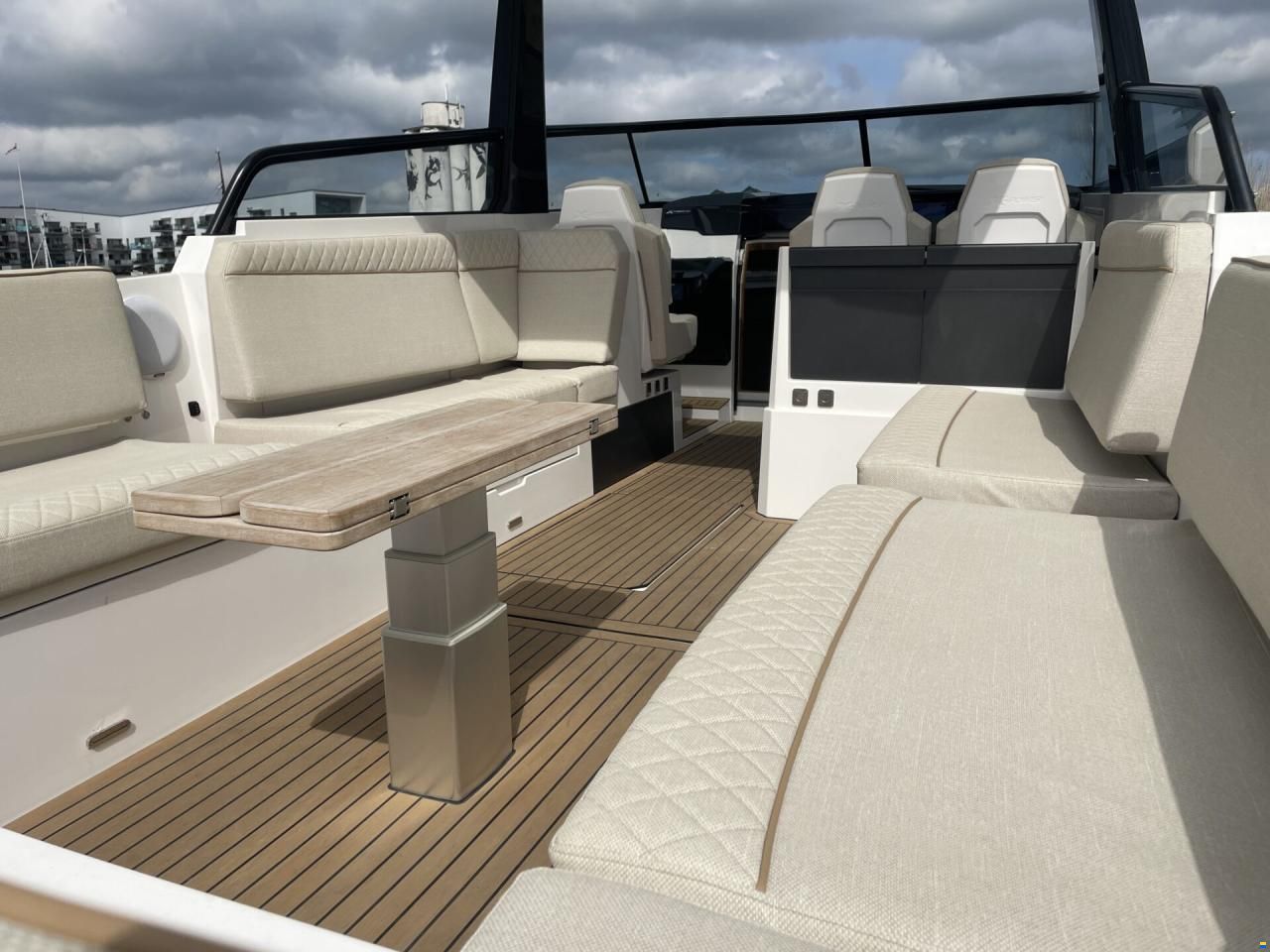 X-Yachts X-Power 33C