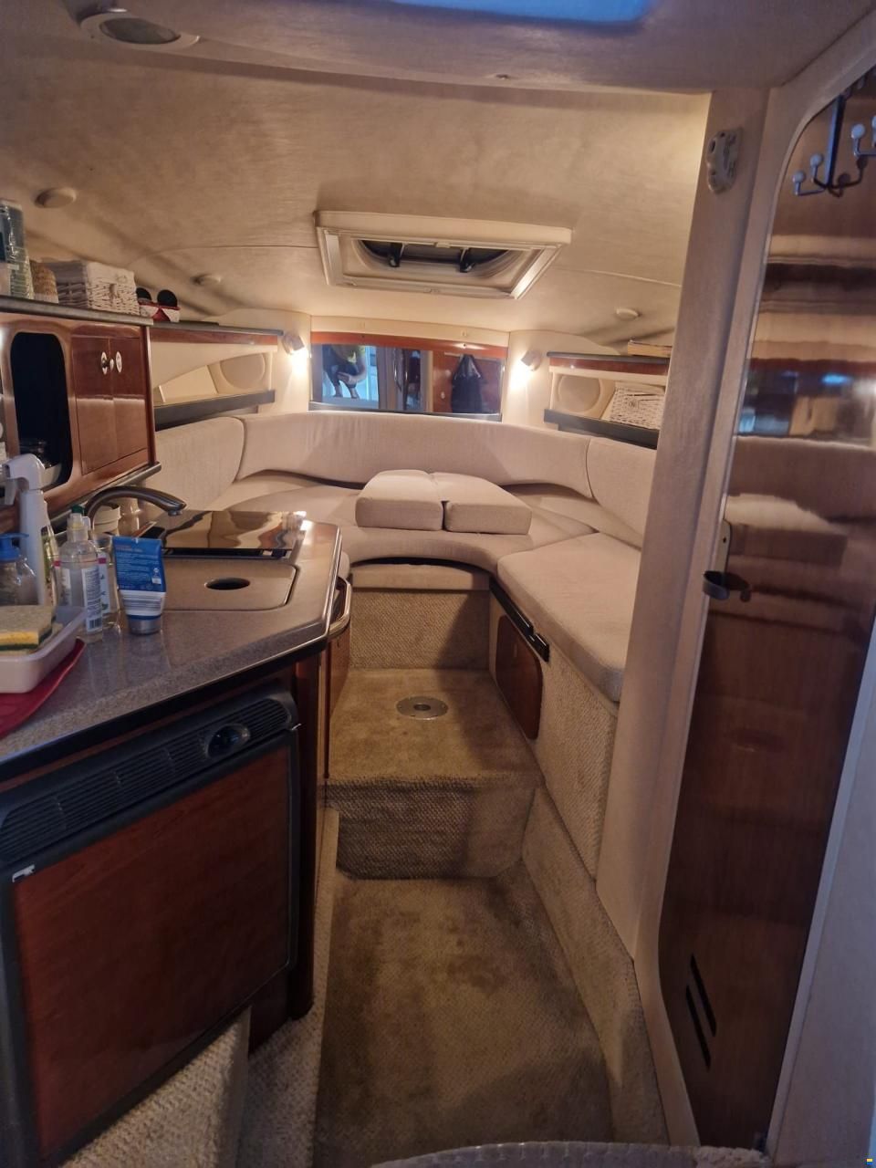 Sea Ray SUNDANCER 275