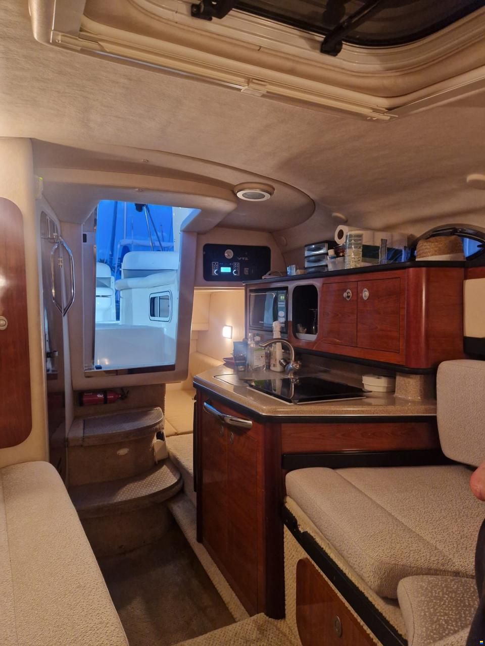 Sea Ray SUNDANCER 275