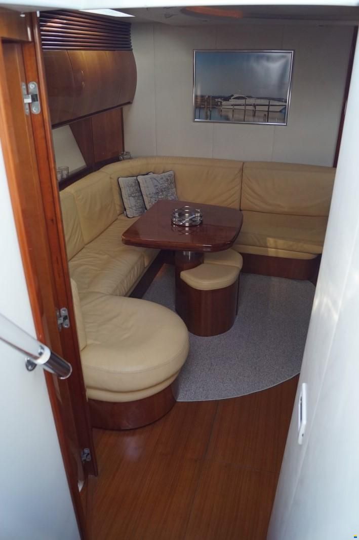Pershing 54