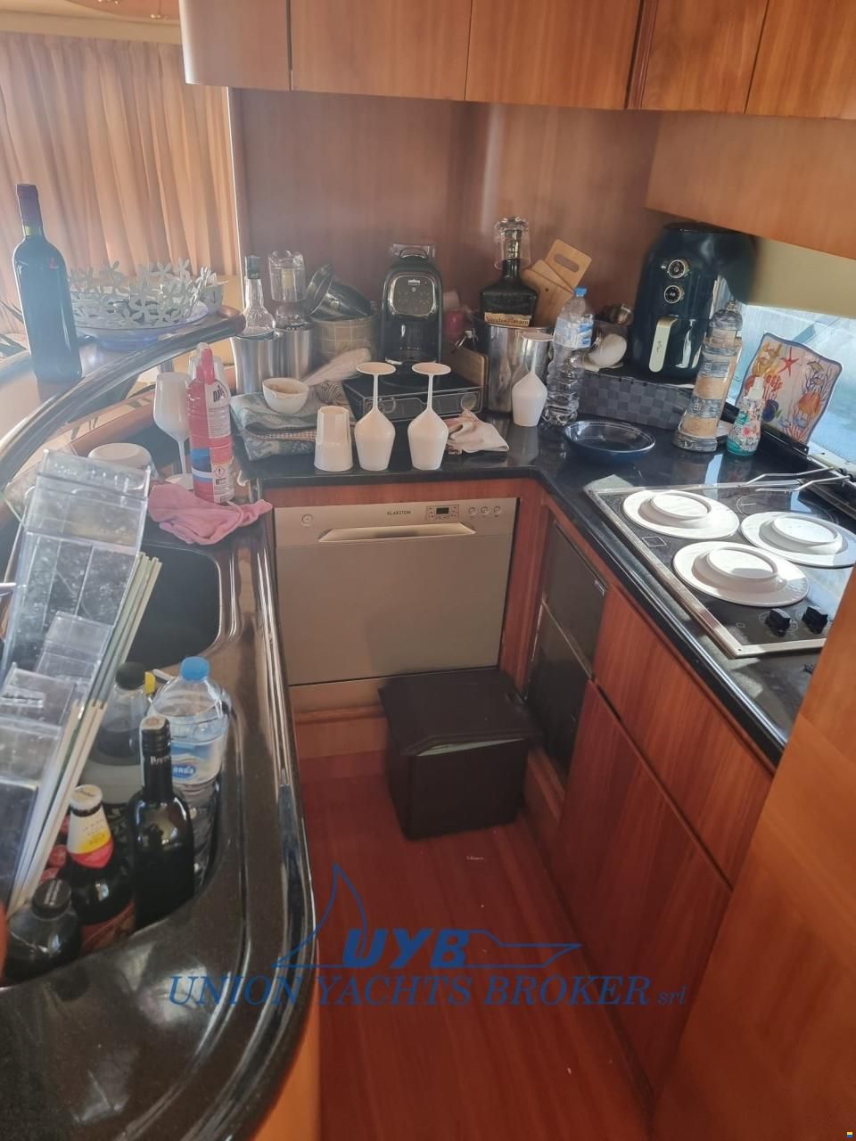 Azimut 62