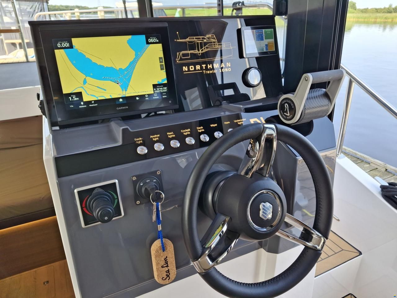 Northman 1050 Trawler Electric | available with o