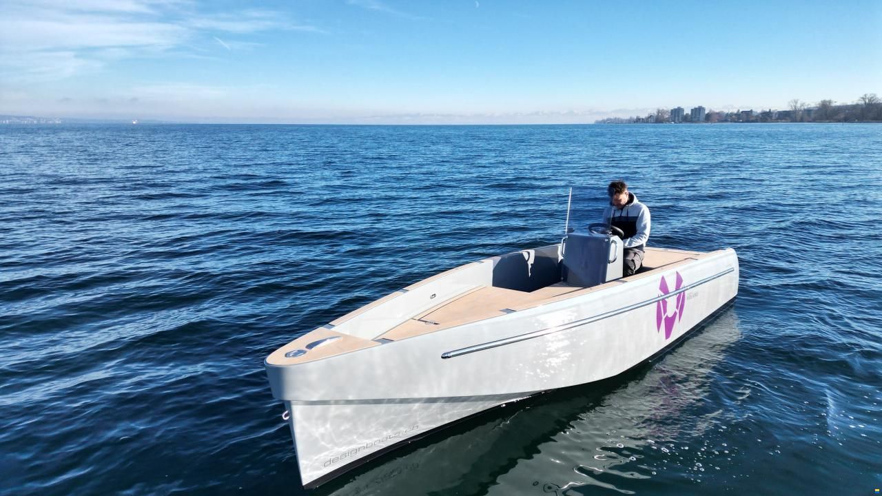 Heinrich Tender06E Molabo