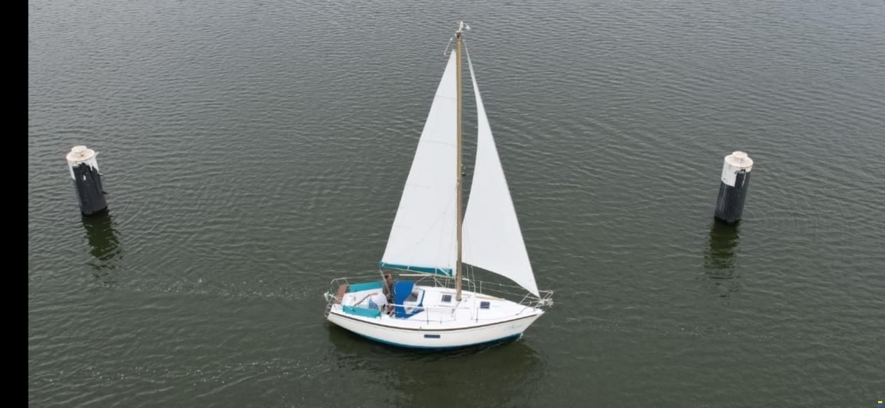 Dufour 27