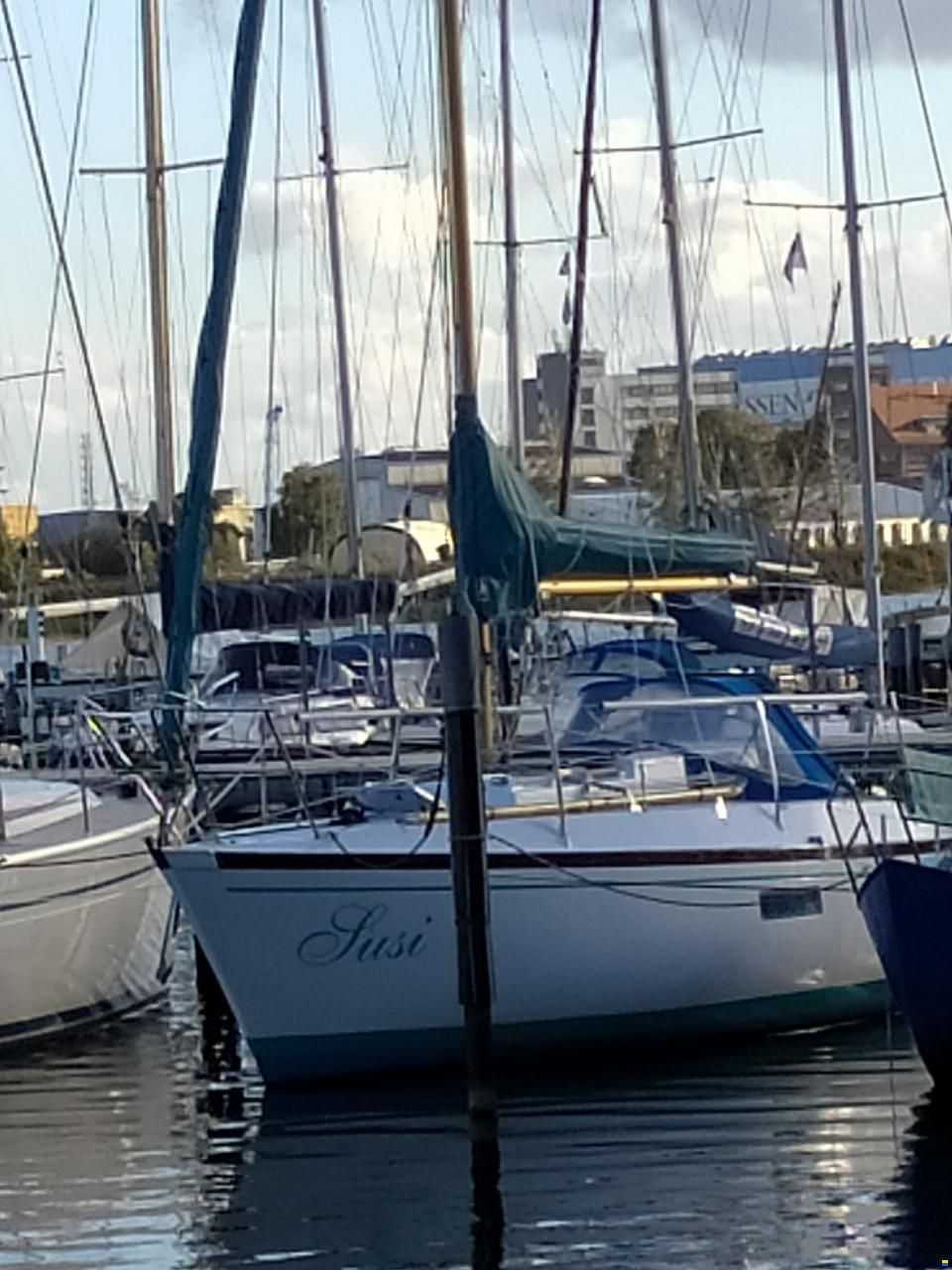 Dufour 27