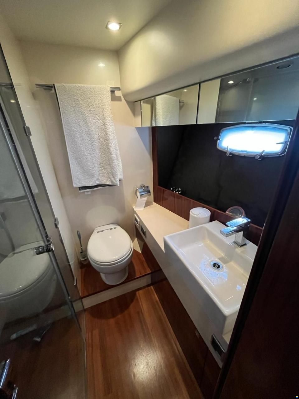 Fairline Squadron 65