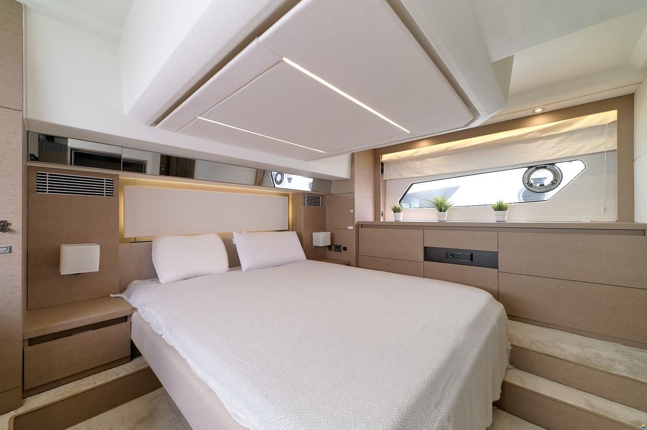 Prestige 460 Fly