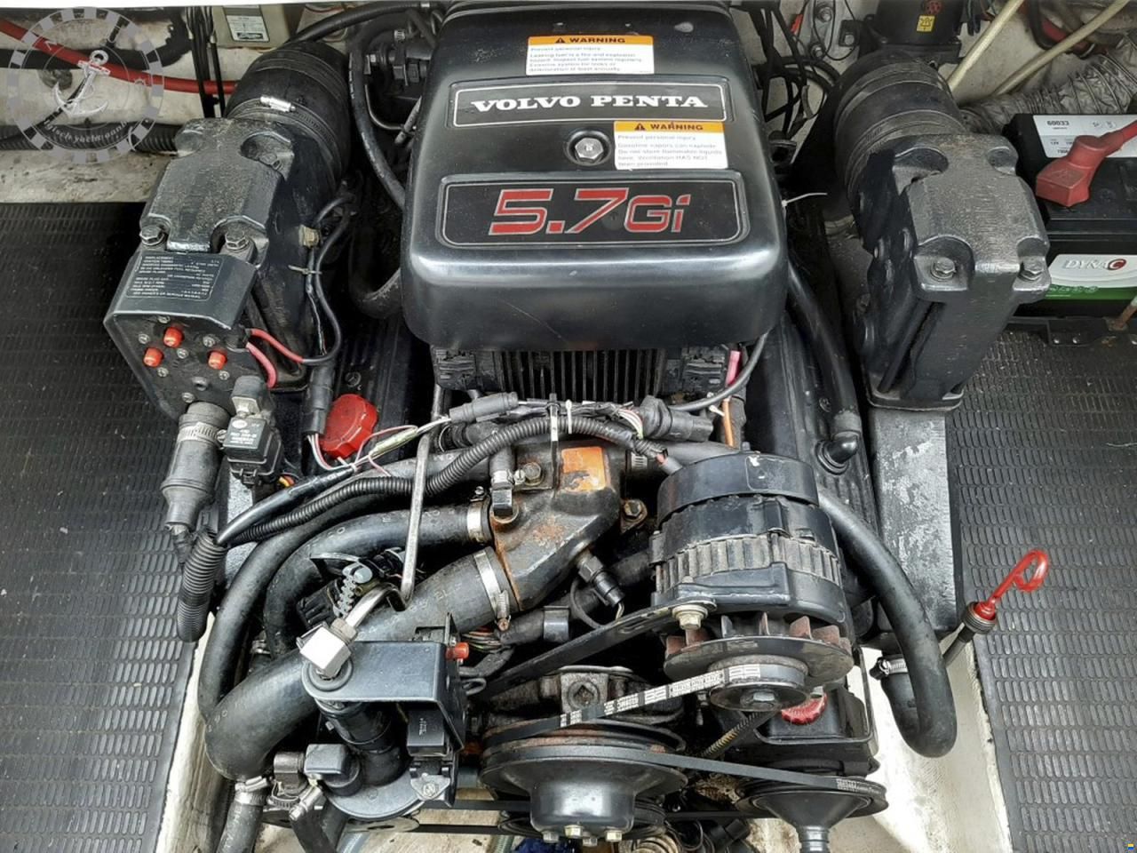 Chris Craft Crowne 25