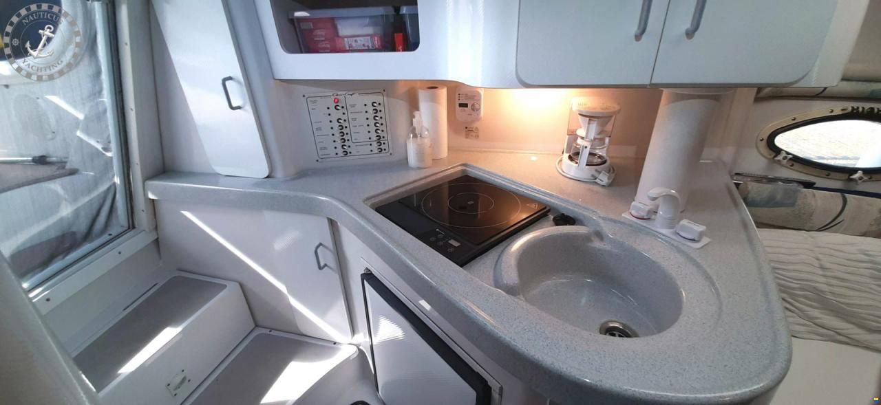Chris Craft Crowne 25