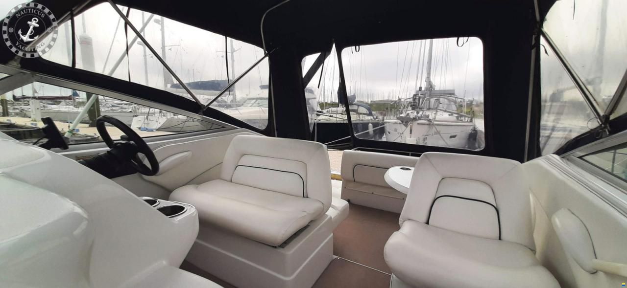 Chris Craft Crowne 25
