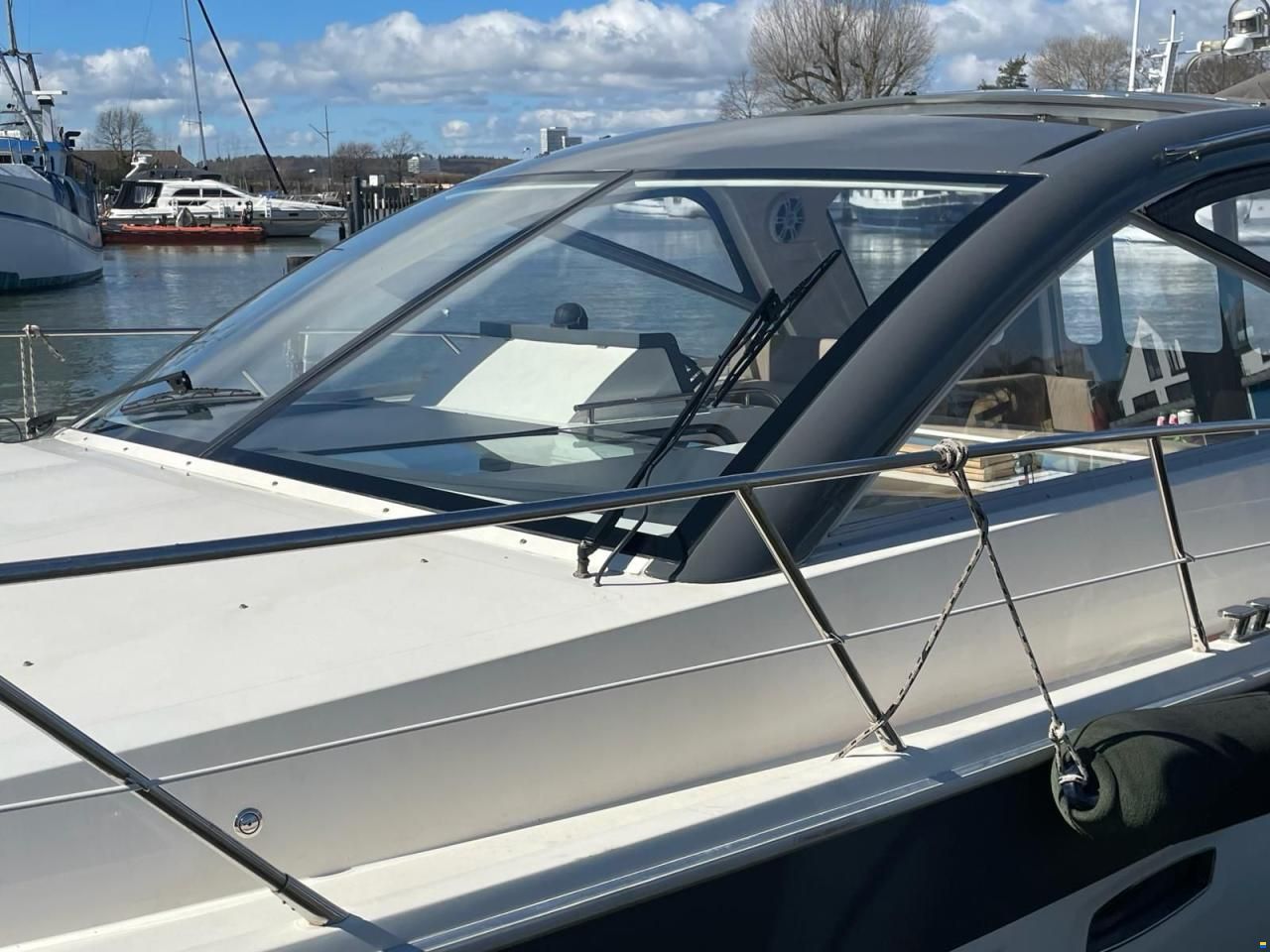 Sealine SC35