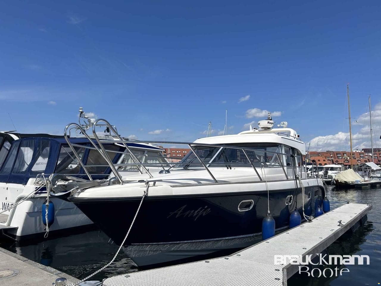 Aquador 32 C