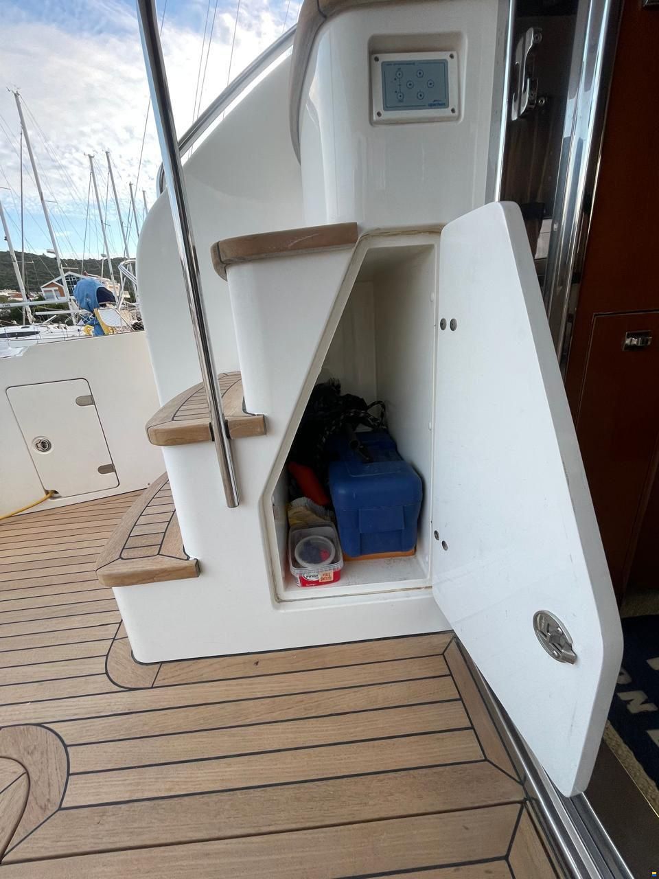 Princess 42 Flybridge