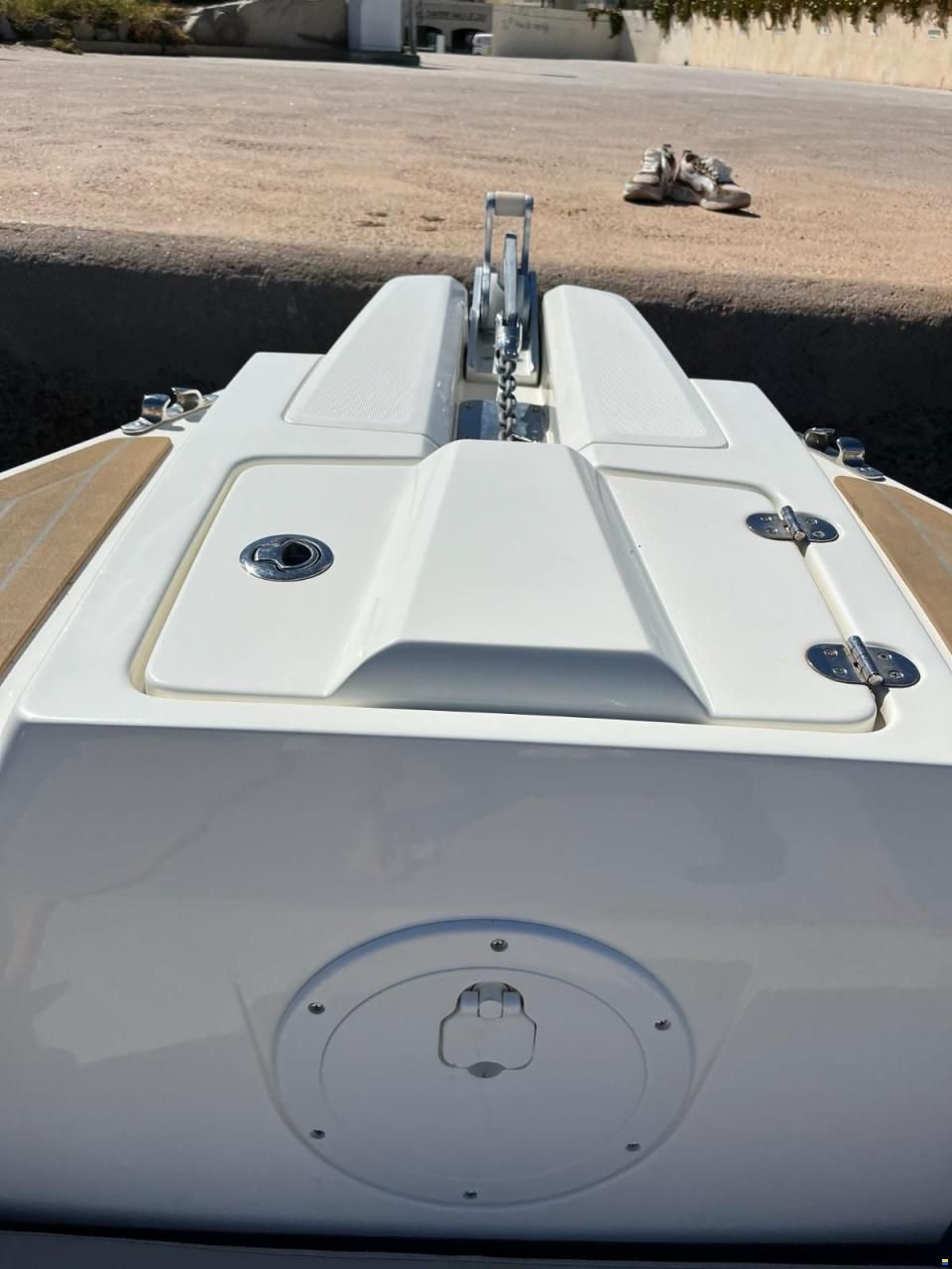 Capelli TEMPEST 775