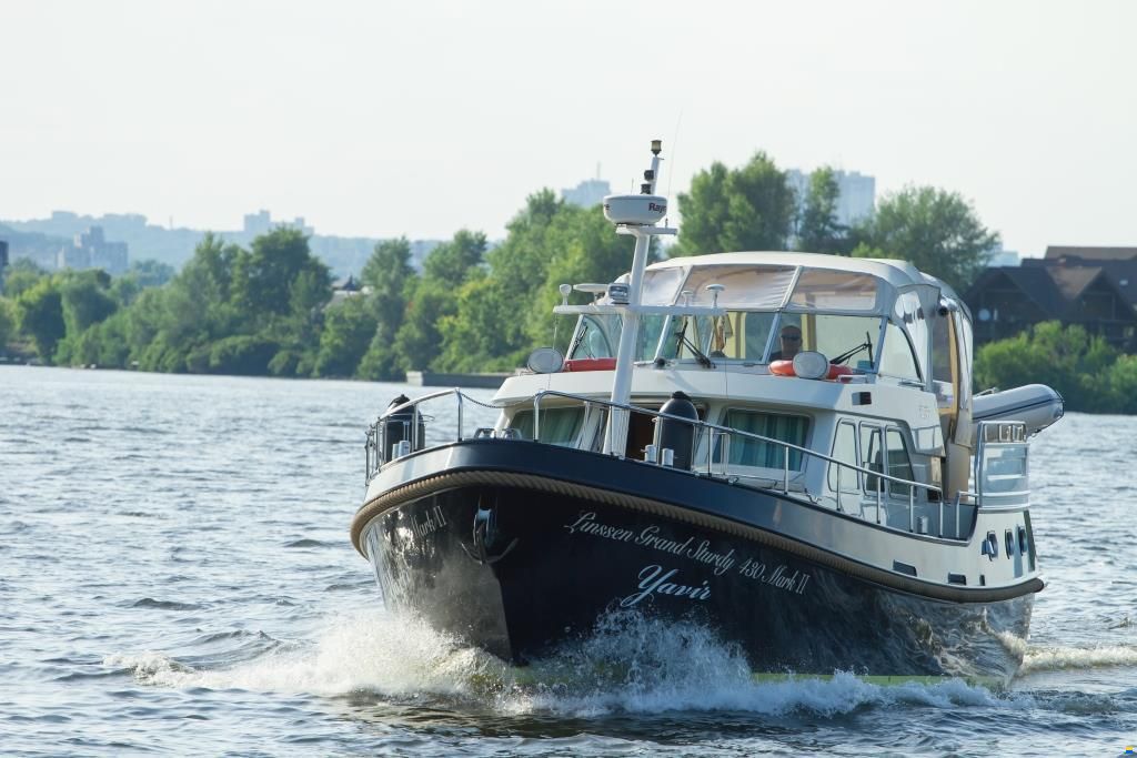 Linssen GRAND STURDY 430