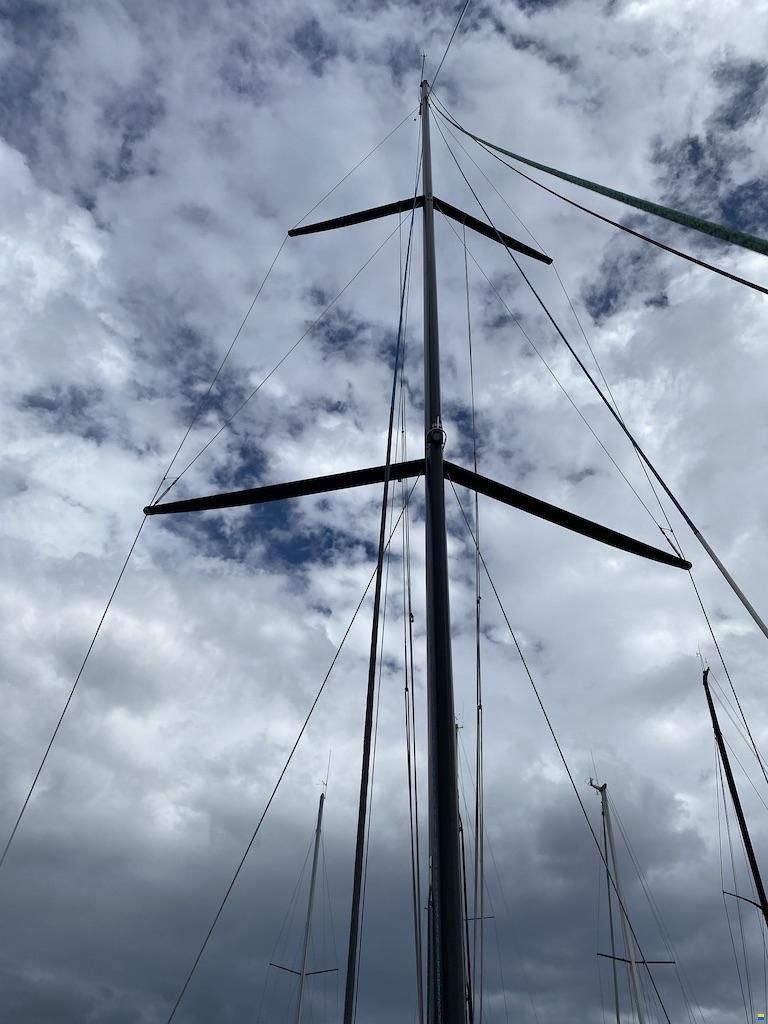 Neo Yachts 350