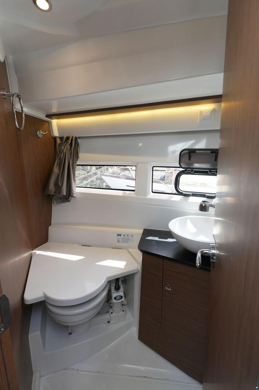 Jeanneau Merry Fisher 895
