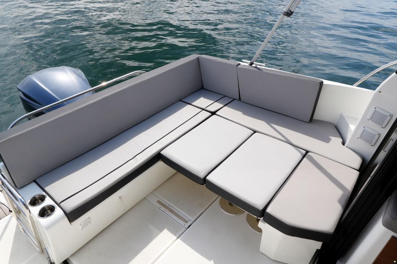 Jeanneau Merry Fisher 895