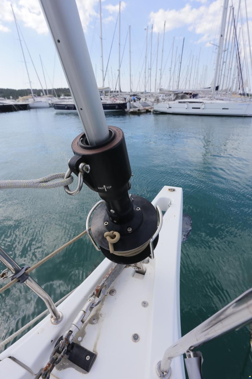 Beneteau Oceanis 51.1