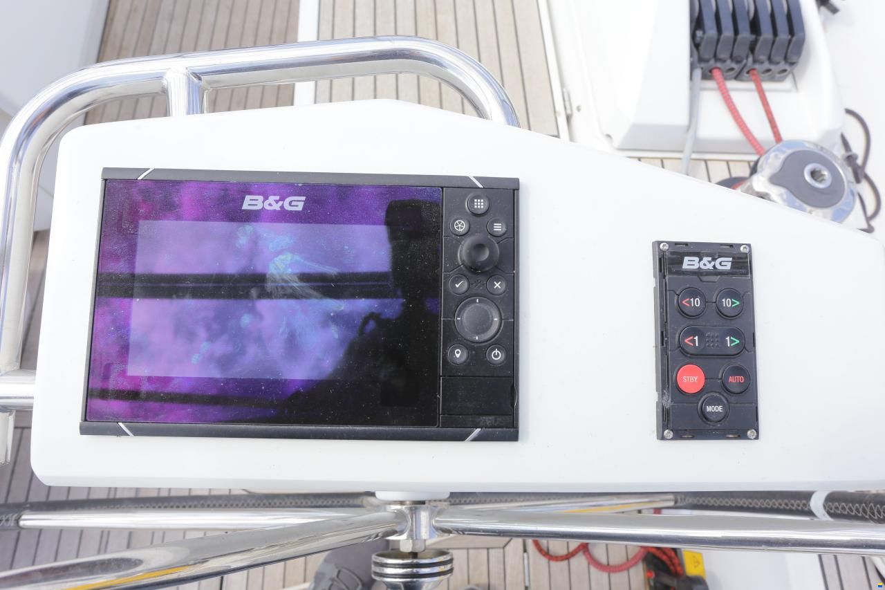 Beneteau Oceanis 51.1