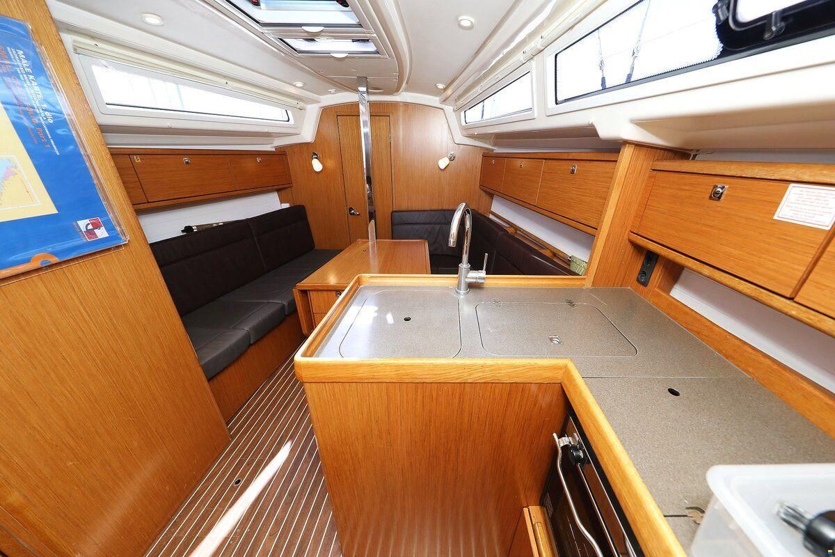 Bavaria Cruiser 34