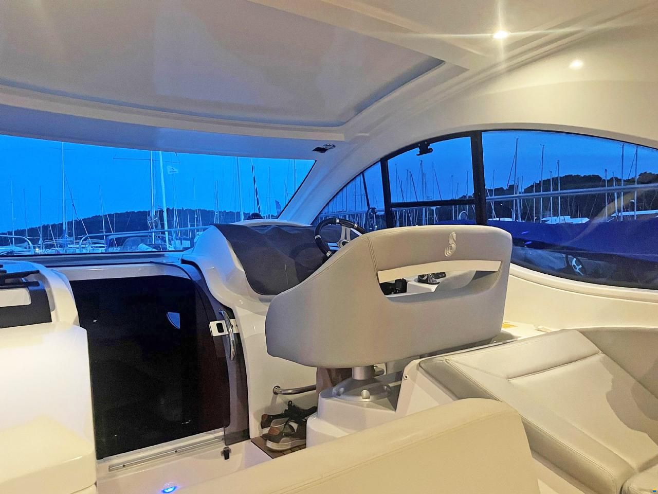 Beneteau Gran Turismo 34 Flyer