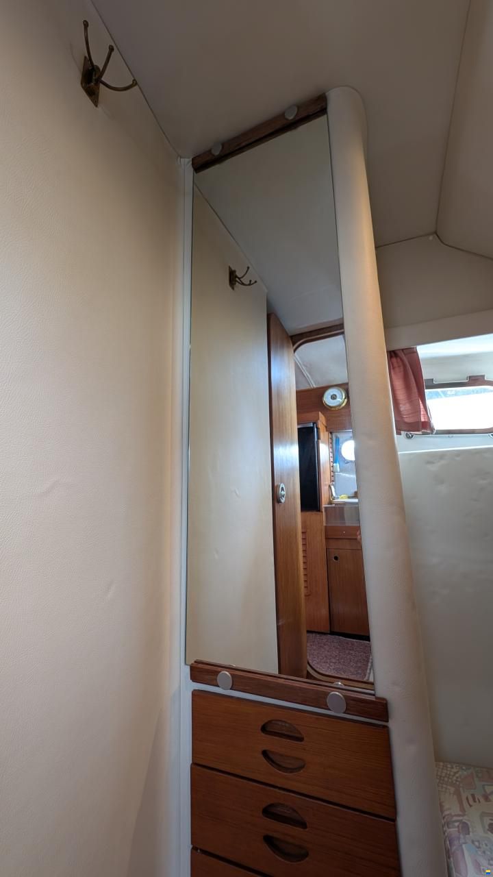 RIO 830 Cabin