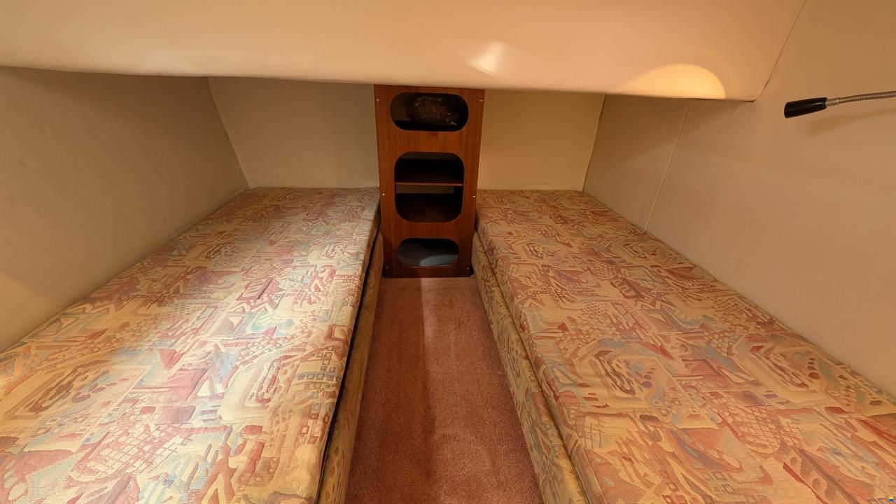 RIO 830 Cabin