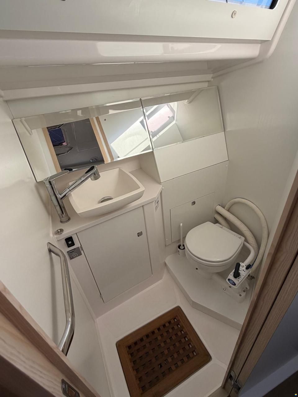 Northman Maxus 35