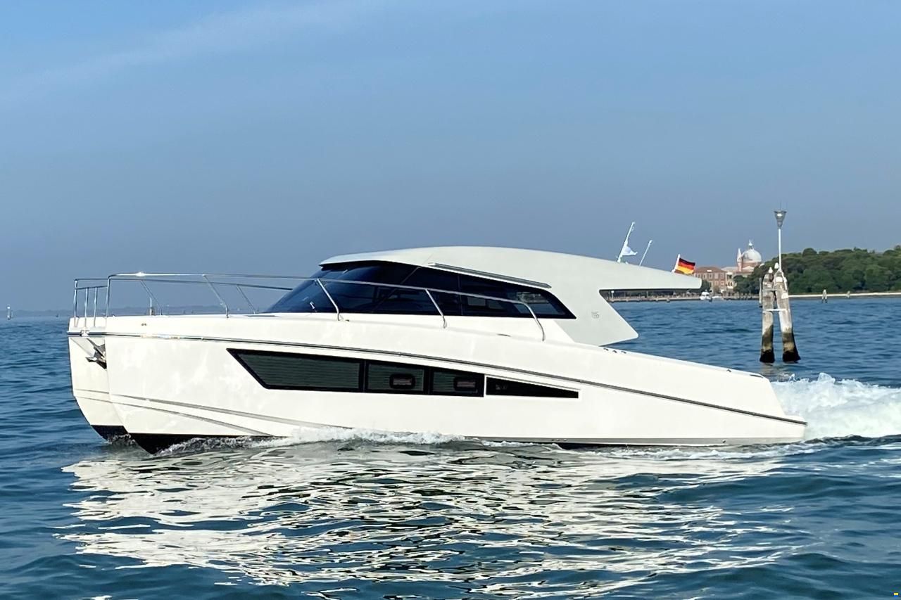 Makai 37 Powerkatamaran